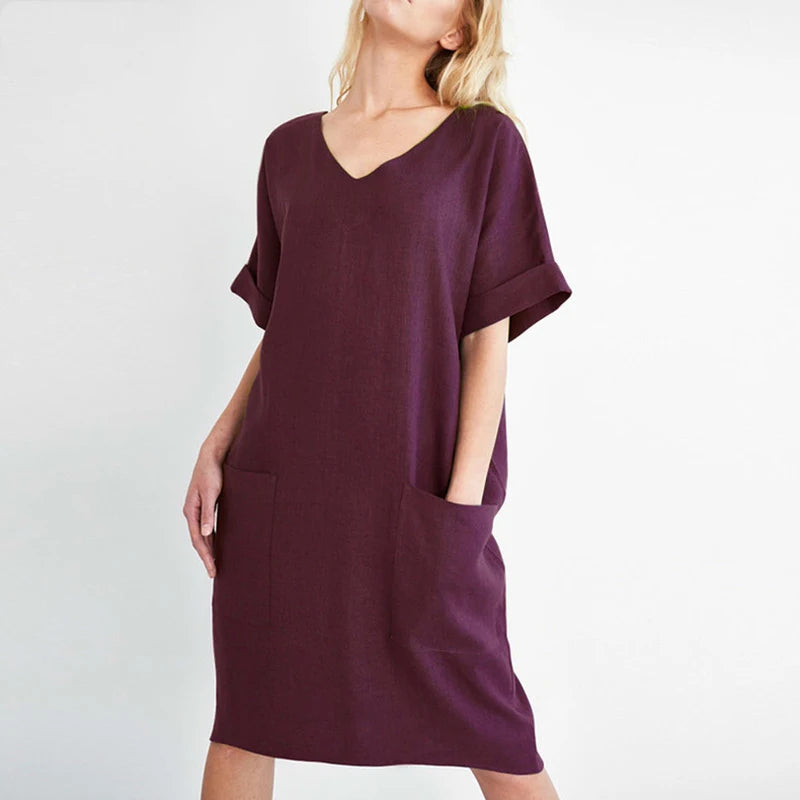 Sukienka mini z krótkim rękawem | V-neck z kieszeniami